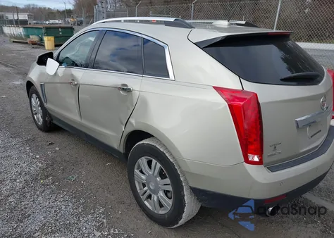 2015 Cadillac Srx Luxury Collection z USA, uszkodzony, nr VIN 3GYFNBE34FS631548